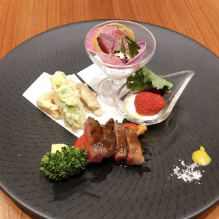 試食