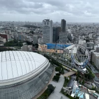 ホテルの一室から見た東京ドーム