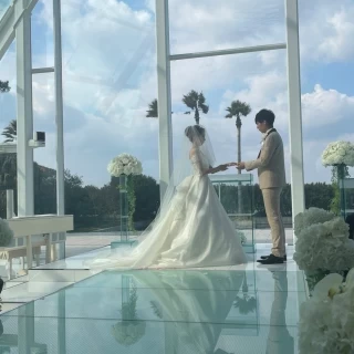 自然光が入る会場