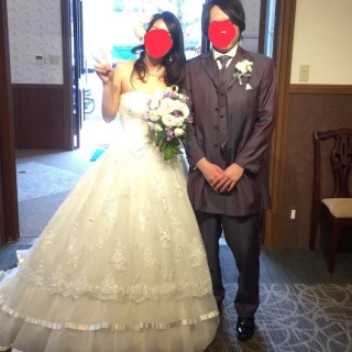 披露宴会場への入場はここからでした。