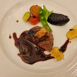 お肉料理