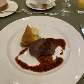 下見の際に試食した料理です。