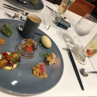 中華料理が特徴的