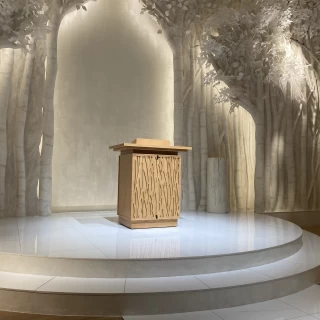 両親席からの景色。人前式が合いそうです。