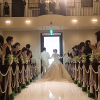 新郎新婦の立ち位置なども相談すれば変更もできました