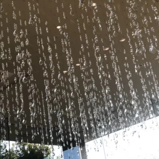 チャペルのクリスタルです