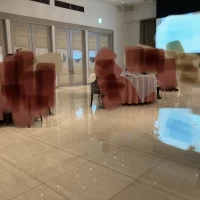 しっかりと距離が取られている。