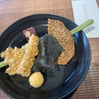 乾杯前から食べられるスナック。どれも美味しかったです