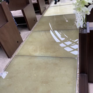 チャペル床