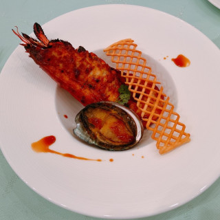 やはり料理は高いコースの方がおいしかったです！見た目も豪華！