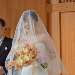 森の中で一生忘れられない結婚式に 雰囲気 最高です 木の匂いがする天井の高いチャペル 真冬でし 口コミ 評判 鶴見ノ森 迎賓館 ウエディングパーク