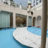 プール