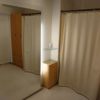 着替えも楽々できる広いお部屋