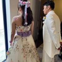 お色直し→再入場のタイミングを見てる