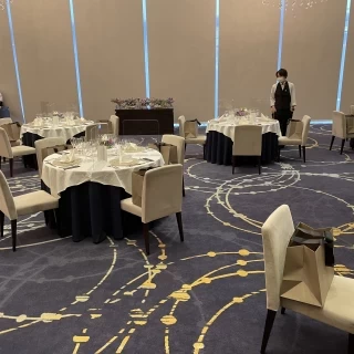 披露宴