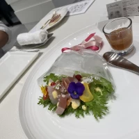 前菜が可愛らしく、美味しい