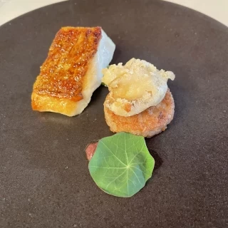 お魚とソテーのお料理