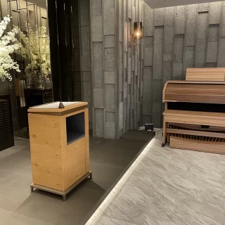 チャペル、ジュール