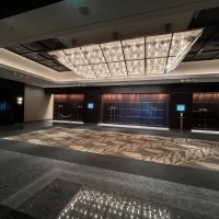 披露宴会場前も広いです
