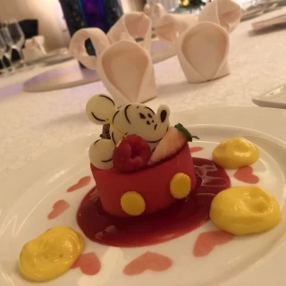 デザートはミッキー