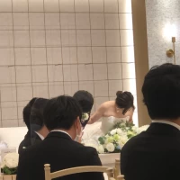 新郎新婦入場。