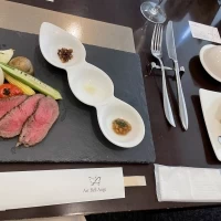 お肉料理