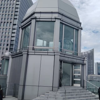 外から見たチャペルの天井にあたる部分だそうです。