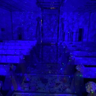灯を消した演出