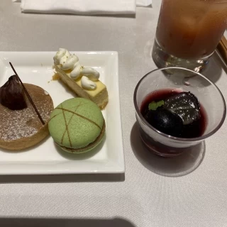デザートとドリンク