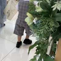 ウェディングフラッグをもった可愛い子供の登場でスタート