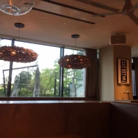 窓の外