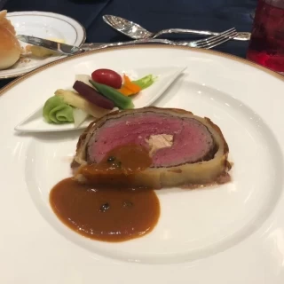 お肉が柔らかくソースが美味しかった