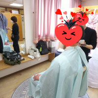 主人もヘアメイク