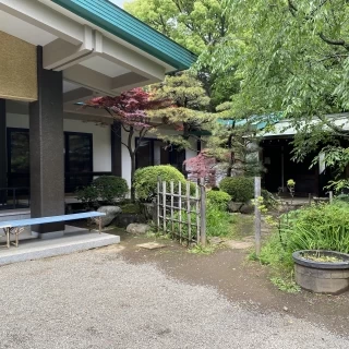 控え室入口