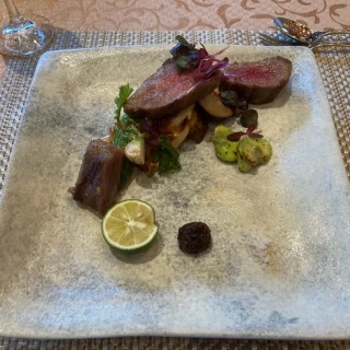 試食