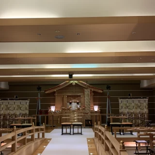 神前式は橋もあり本格的でした。