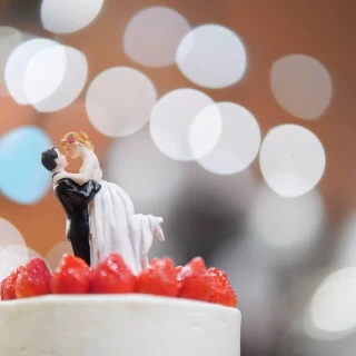 ウェディングケーキ