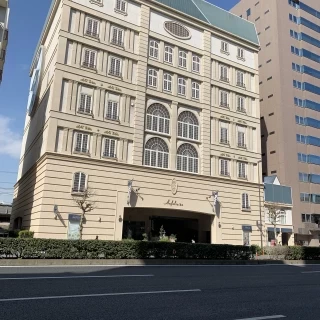 外から見た風景。