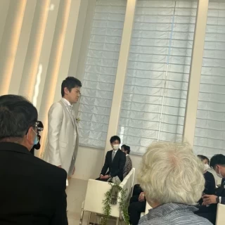 新郎さんドキドキ中