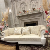 ソファの周りの装花が可愛くて素敵でした。