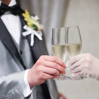 乾杯をするところです