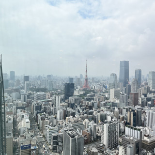 チャペルから東京タワーが見えます