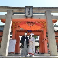 挙式後の2ショット
