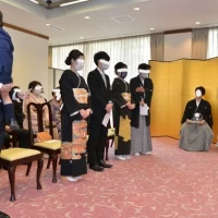 親族紹介