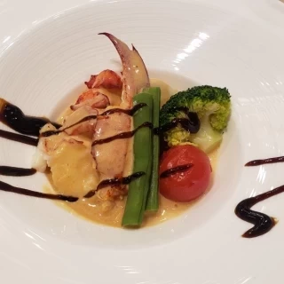 ロブスターを使った料理。とても美味しかった。