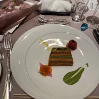 お野菜のジュレ！？ソースも美味しく見た目もかわいい！