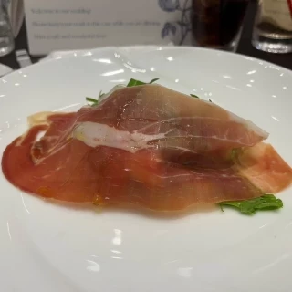 カルビアーノサラダ