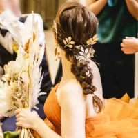 カラードレスのヘアセット・アクセサリーお気に入りです！