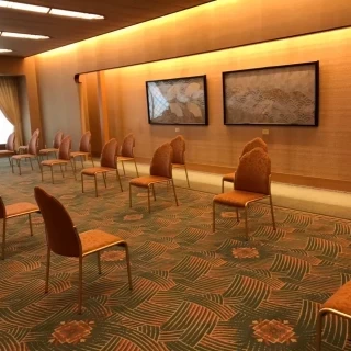 和式会場の親戚待合室