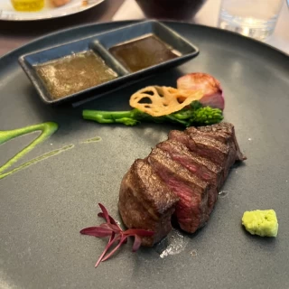 お肉料理